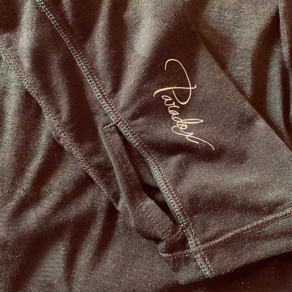 Merino Blend by Paradox 1/4 Zip Activewear Base Layer Top Black/Teal Women’s S - Picture 6 of 10